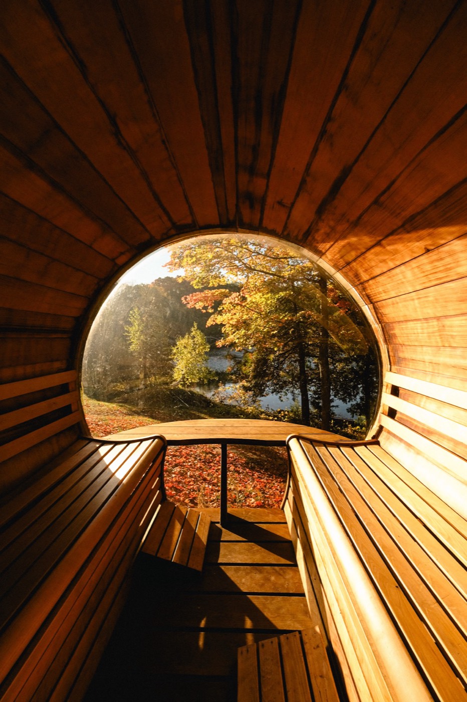 Enhabit waterfront retreat with kayaks and swimming